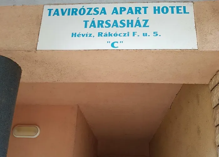 Pedestrian Street Apartment *